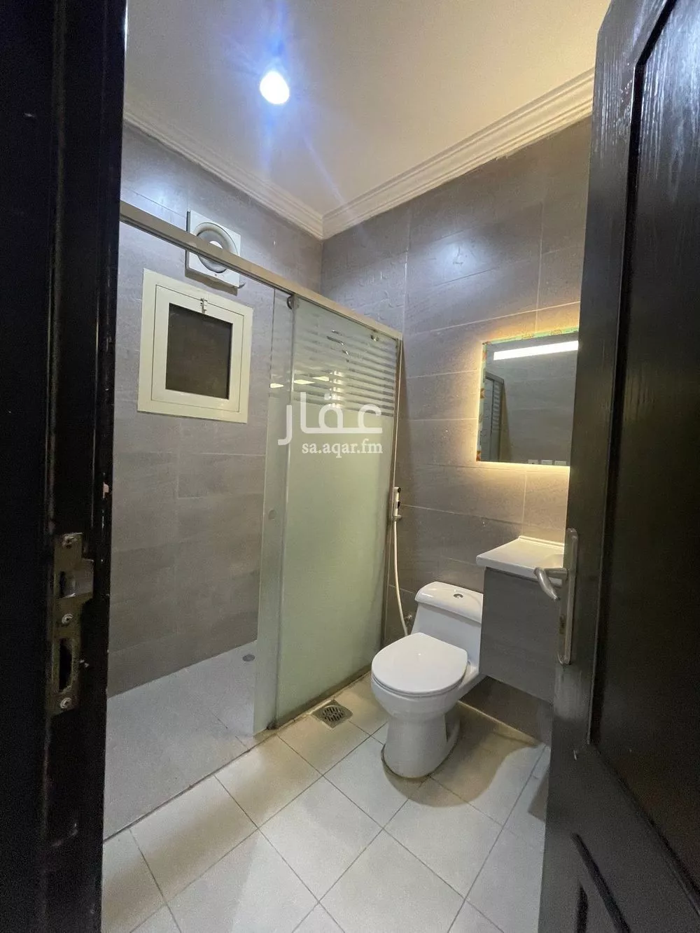 شقة 3 غرف في الشراع 13