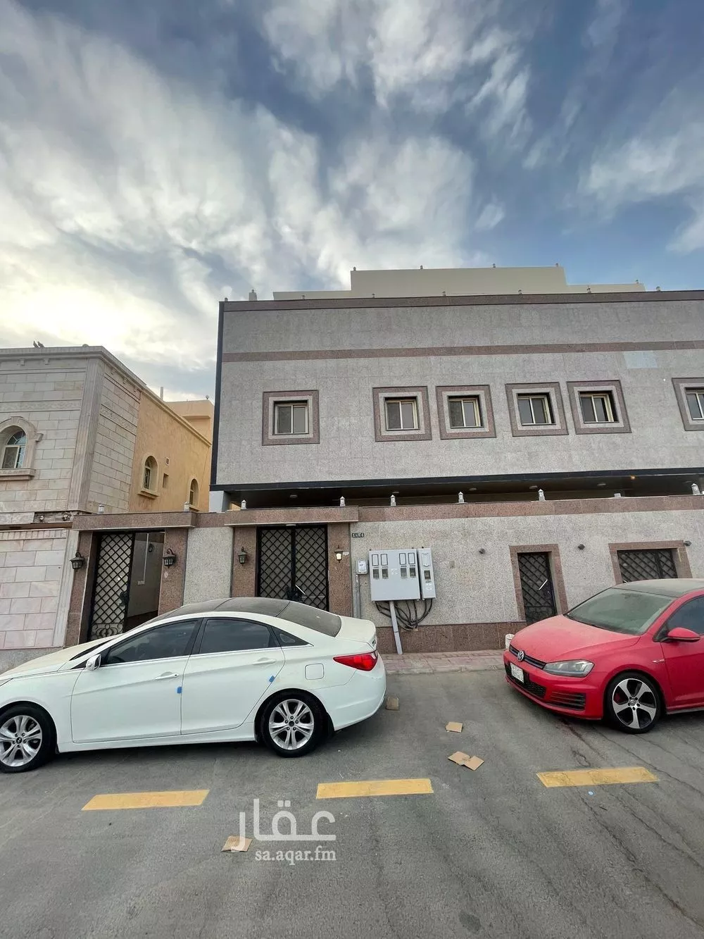 شقة 3 غرف في الشراع 4