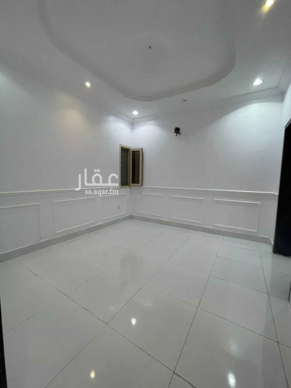 شقة 3 غرف في الشراع 6