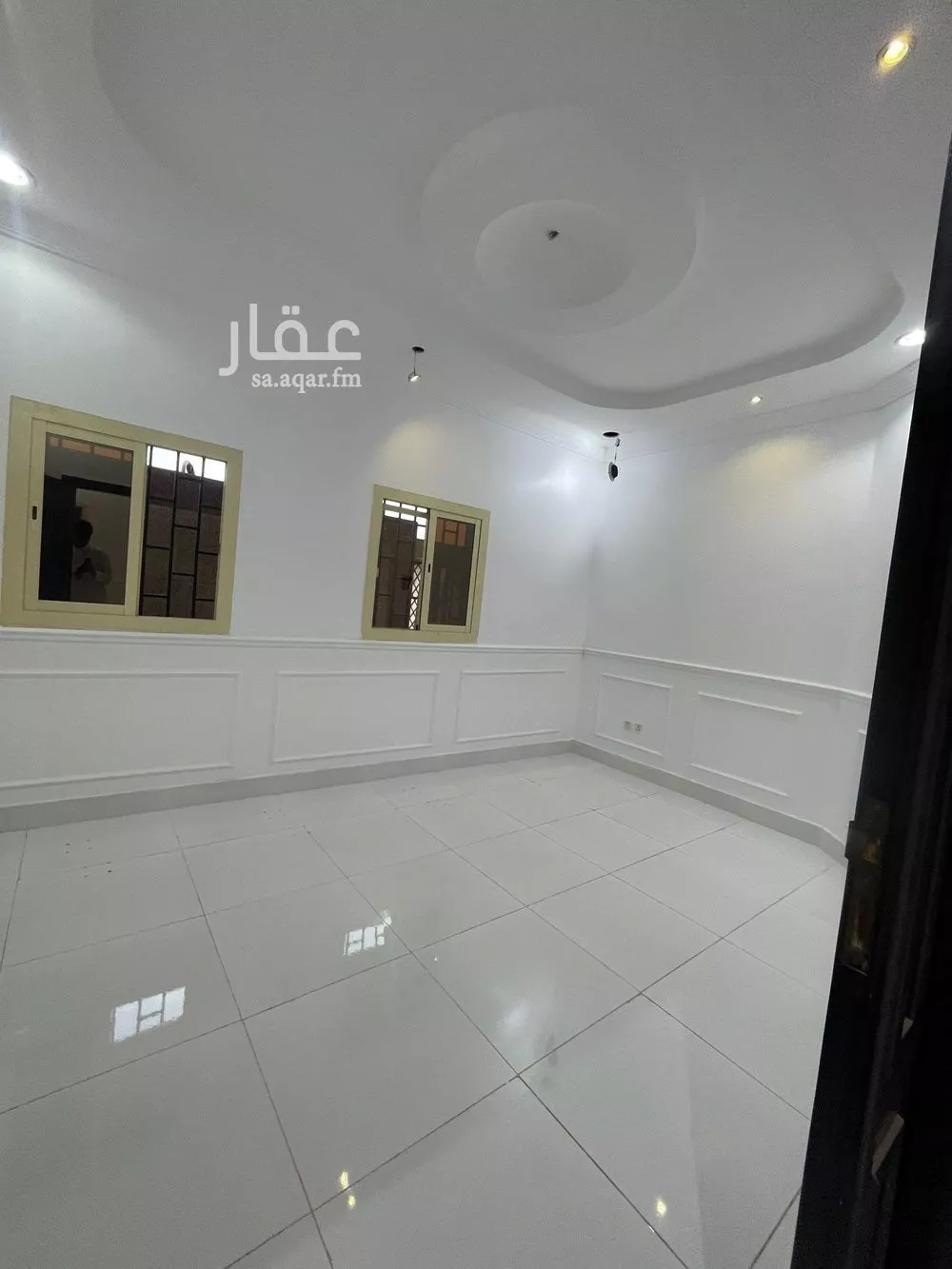 شقة 3 غرف في الشراع 8