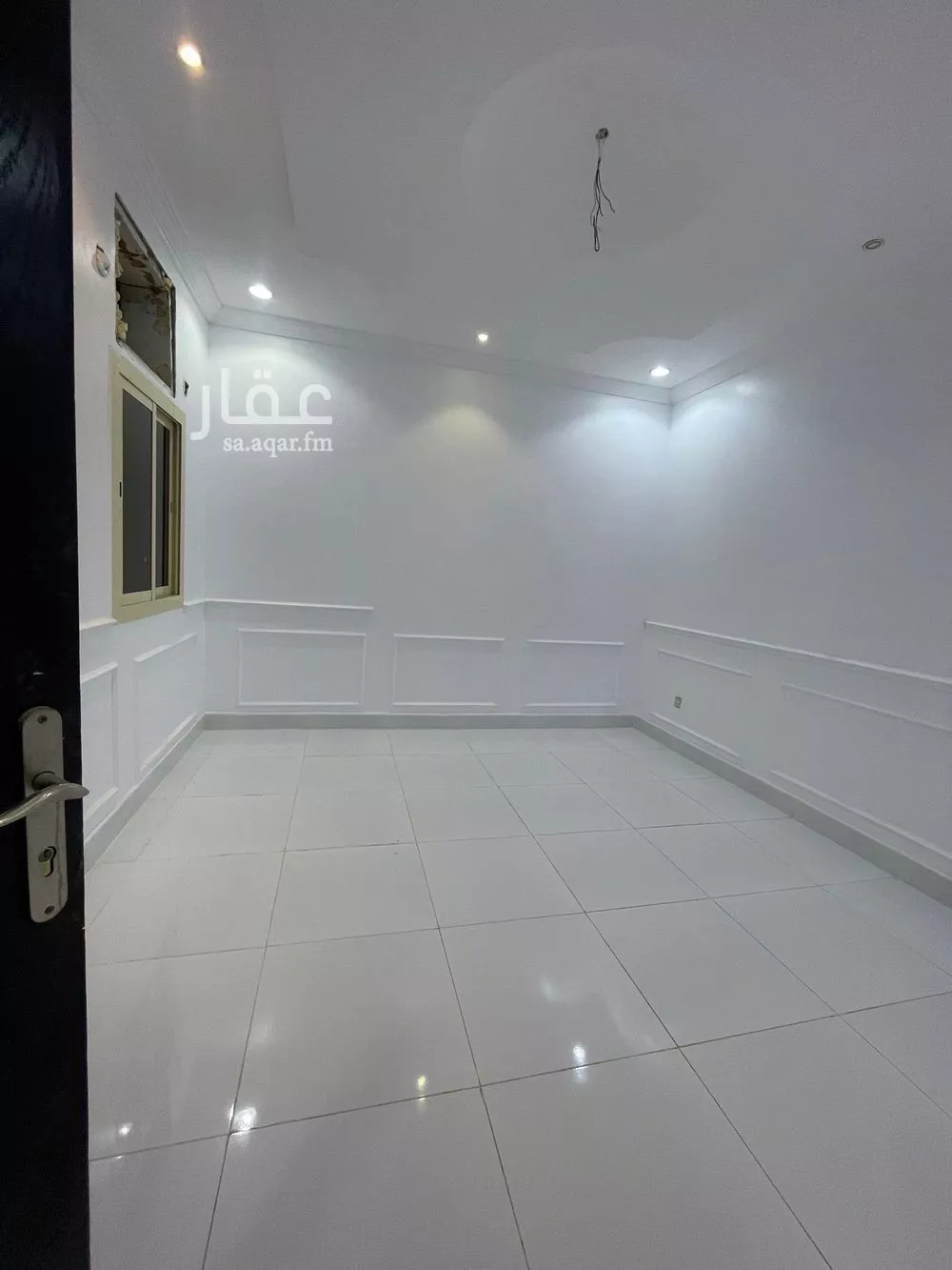 شقة 3 غرف في الشراع 9