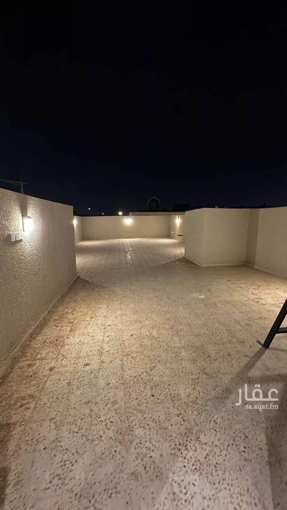 فيلا 5 غرف في ظهرة لبن 20