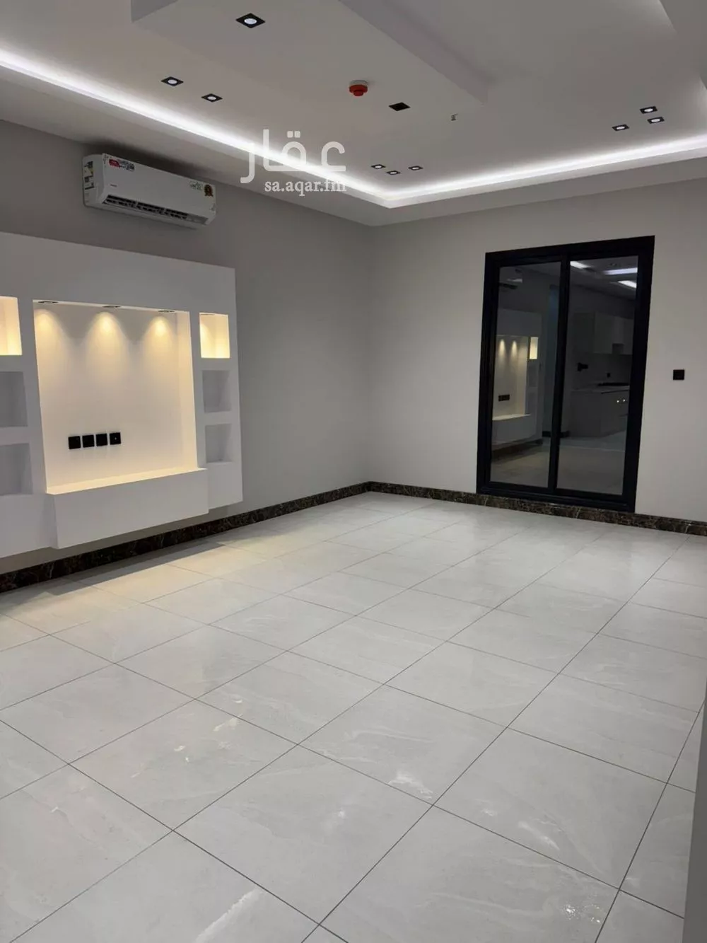 3 bedroom floor in Al Qadisiyah 17