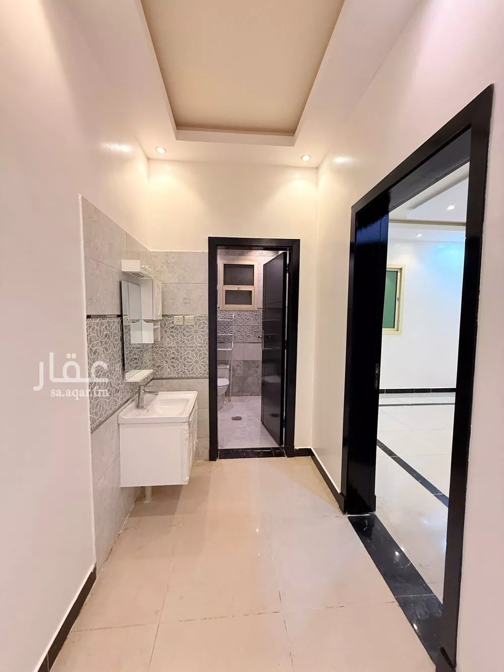 شقة 4 غرف في العارض 13