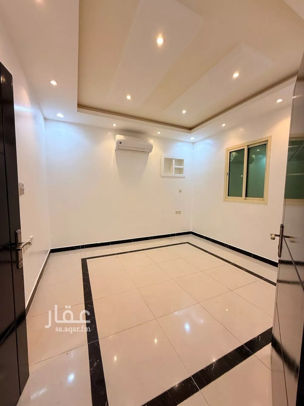 شقة 4 غرف في العارض 14