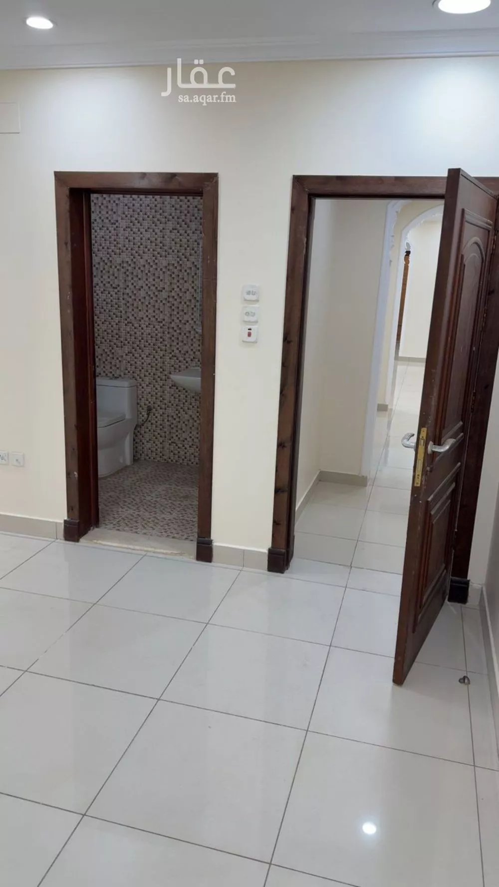 3 bedroom apartment in Al Hamdaniyah 4