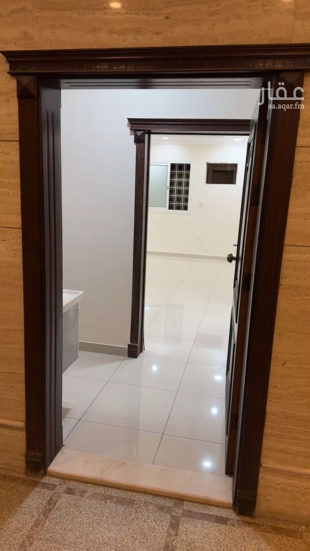 3 bedroom apartment in Al Hamdaniyah 5