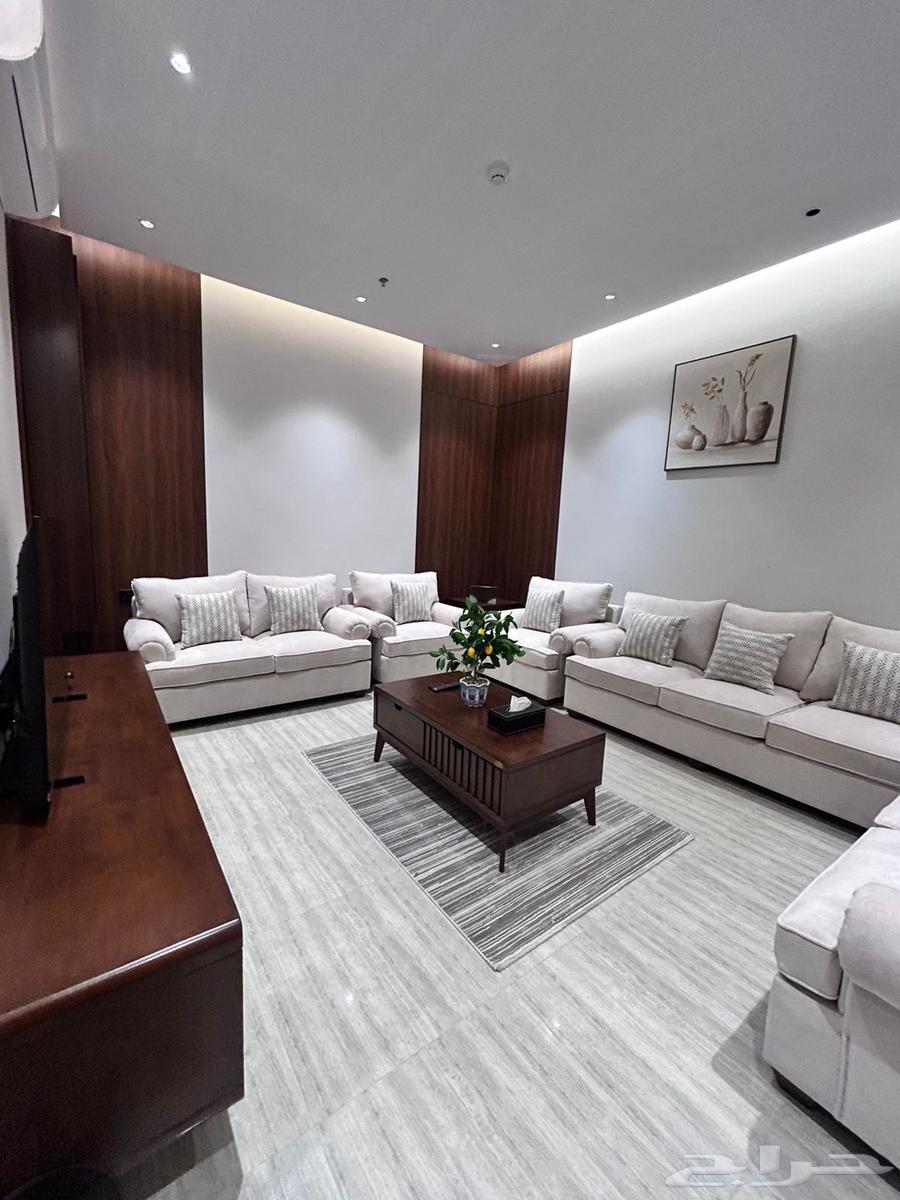 شقة 4 غرف في النهضة 4