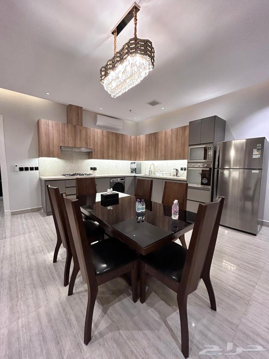 شقة 4 غرف في النهضة 7