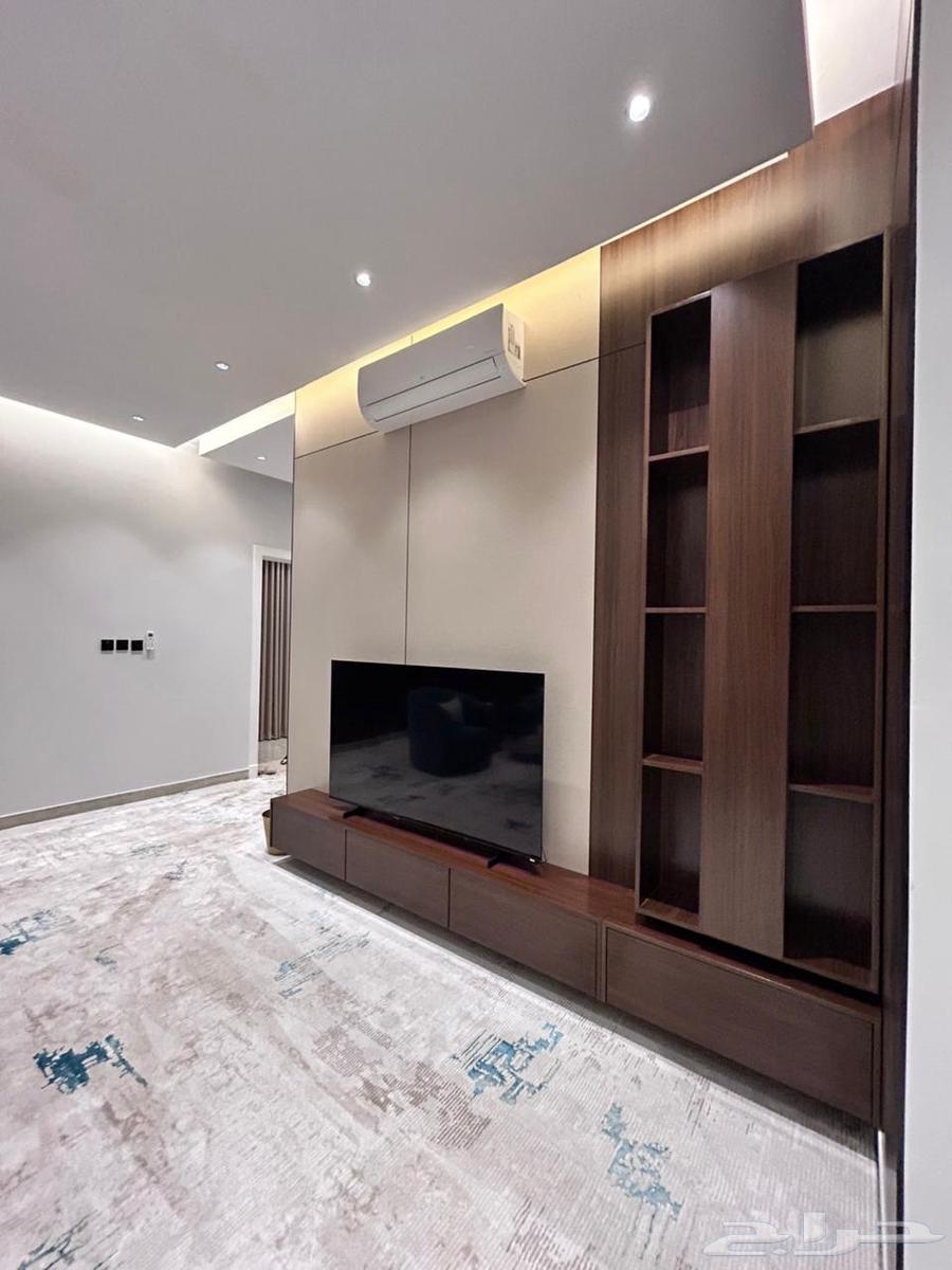 شقة 4 غرف في النهضة 10