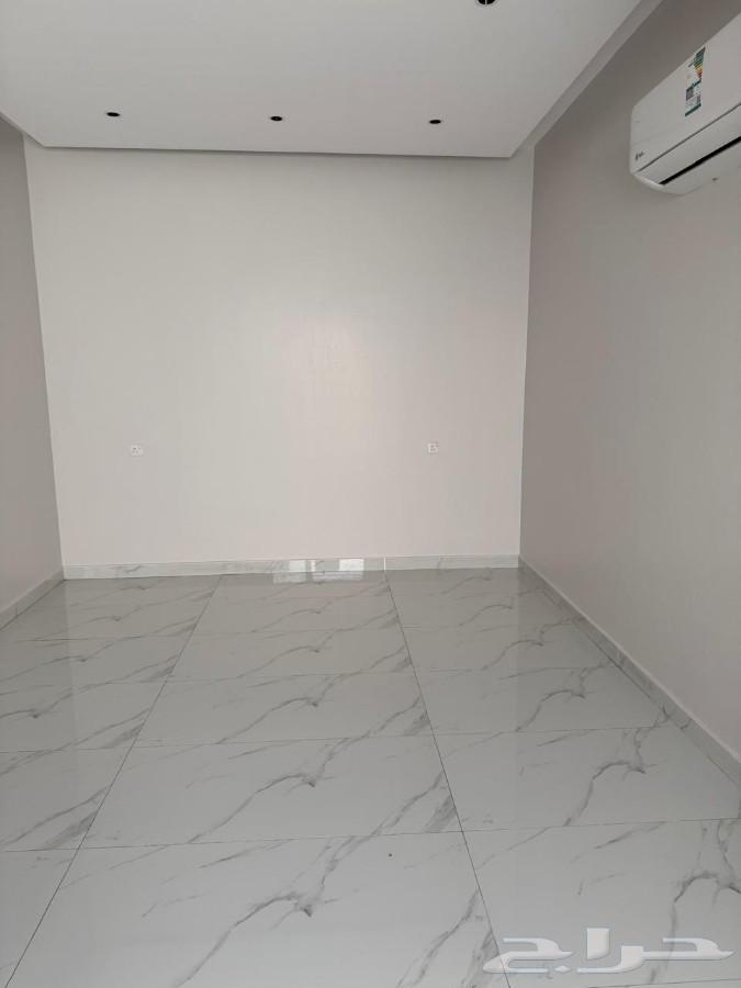 3 bedroom apartment in Al Rimal 11