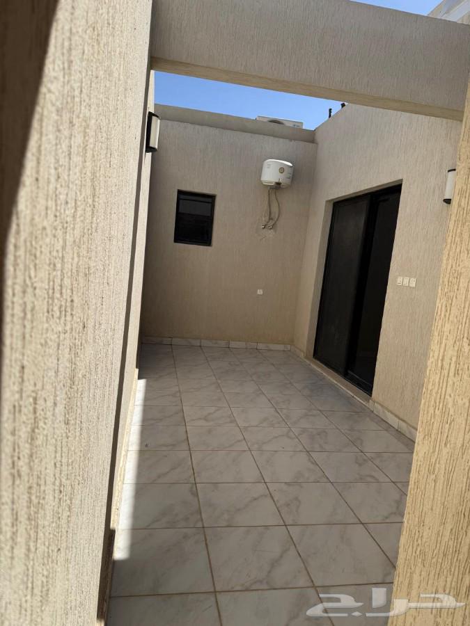 3 bedroom apartment in Al Rimal 5