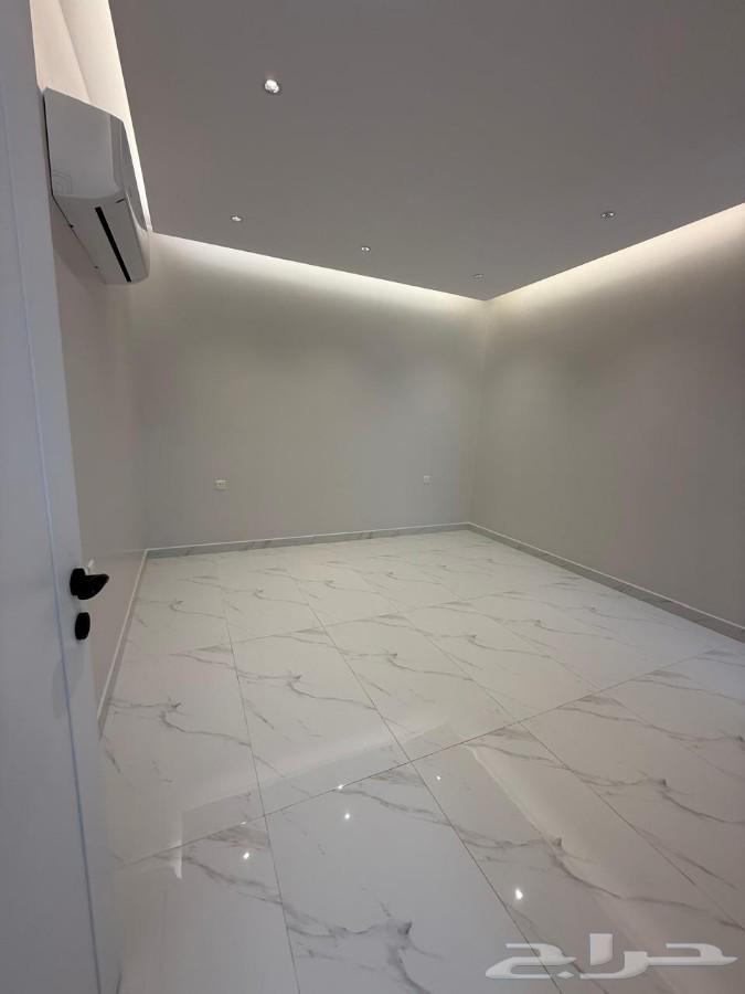 3 bedroom apartment in Al Rimal 7