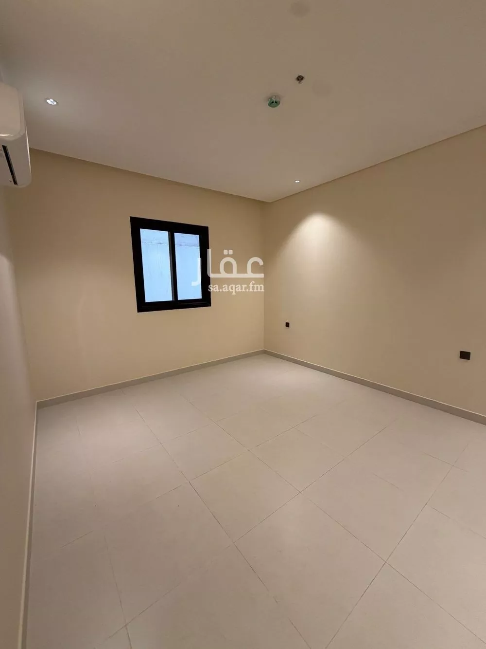 شقة 4 غرف في الرمال 16