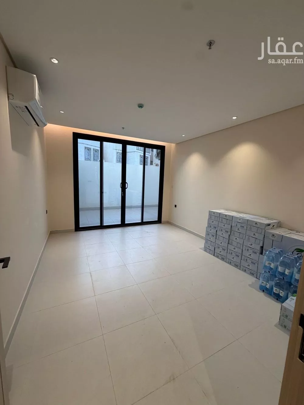 شقة 4 غرف في الرمال 4