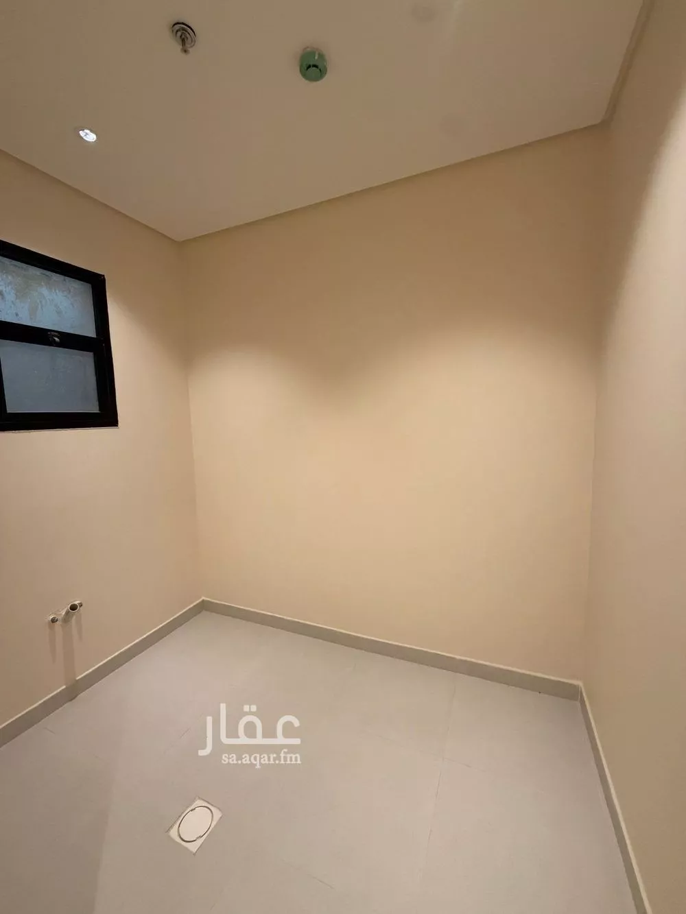 شقة 4 غرف في الرمال 9