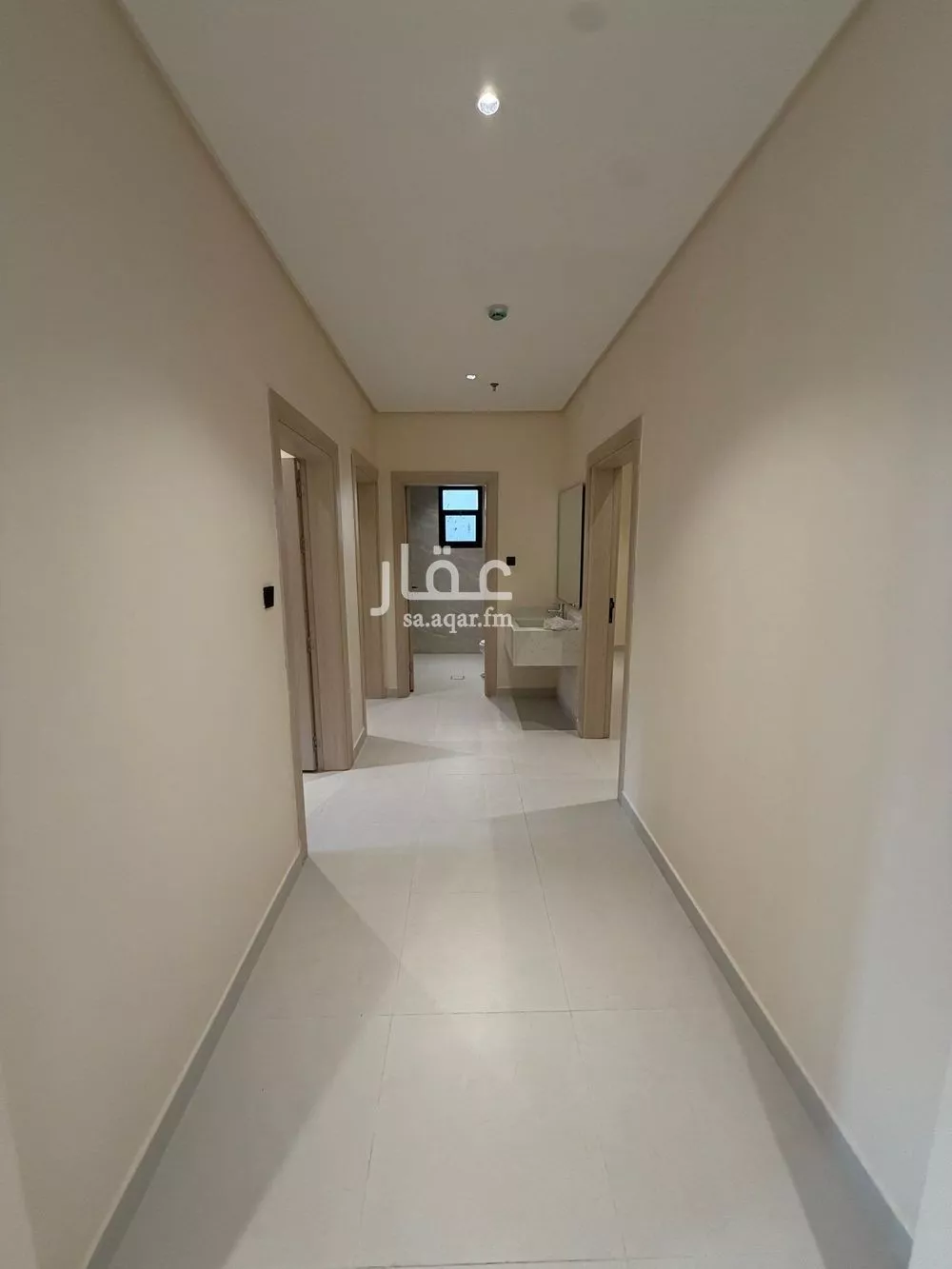 شقة 4 غرف في الرمال 10