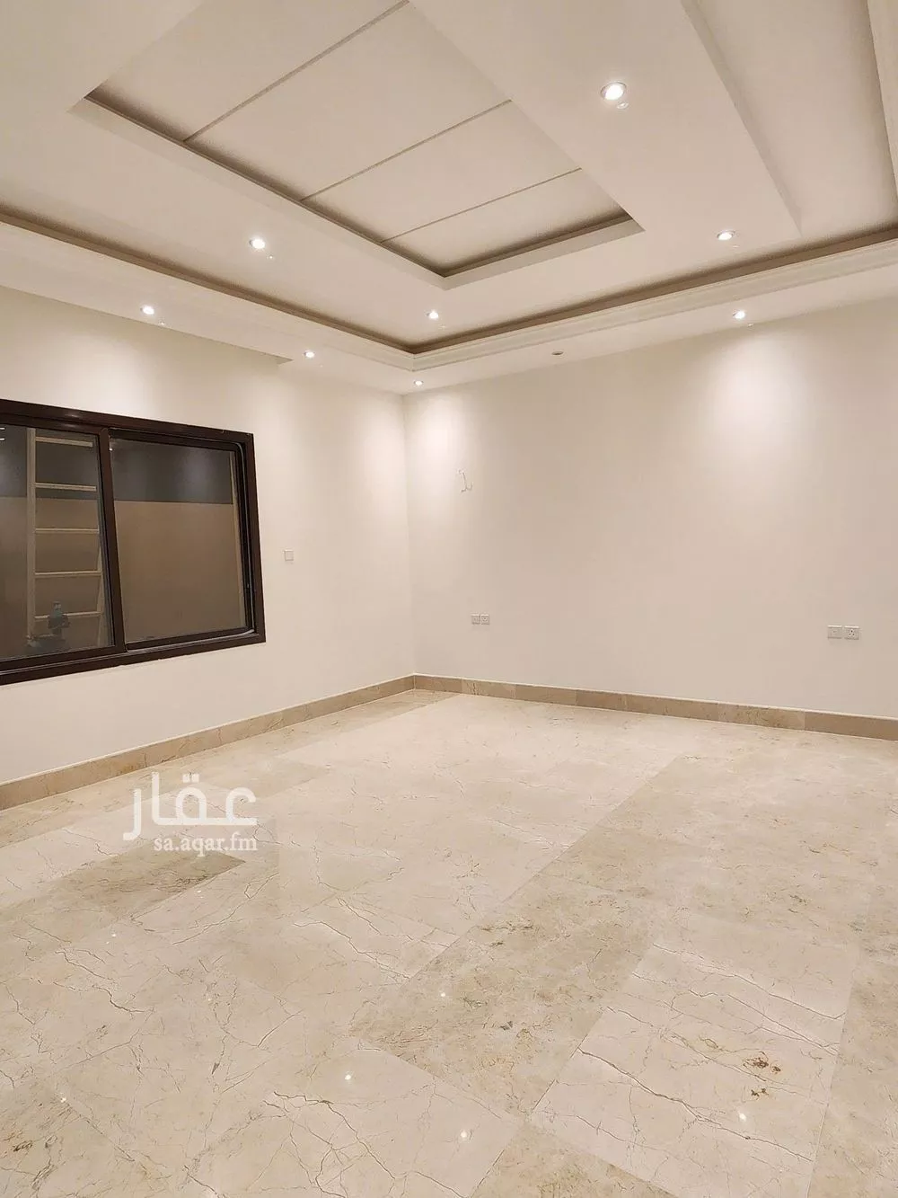 3 bedroom floor in Al Malqa 12
