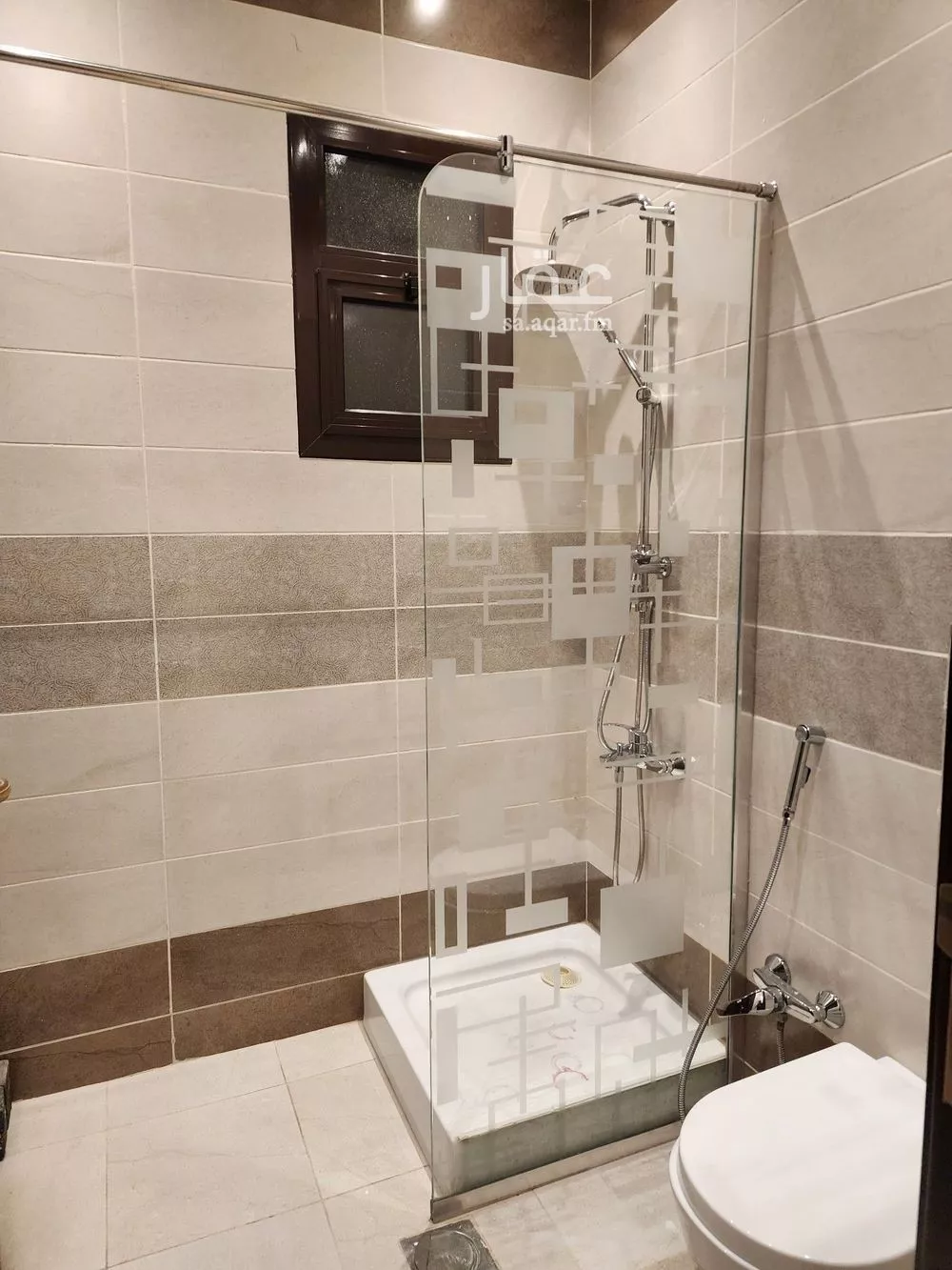 3 bedroom floor in Al Malqa 9