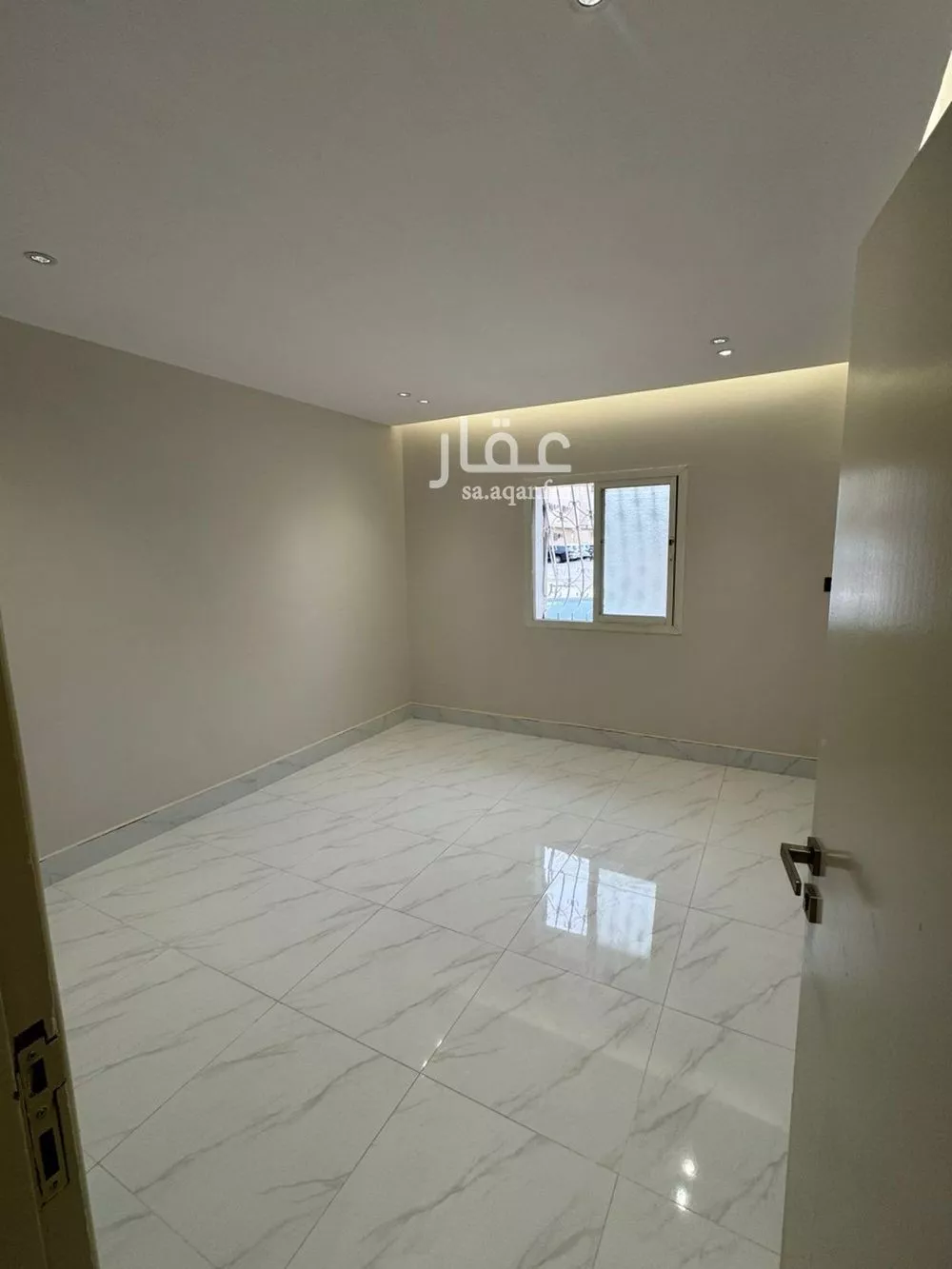 شقة 1 غرف في الروابي 3