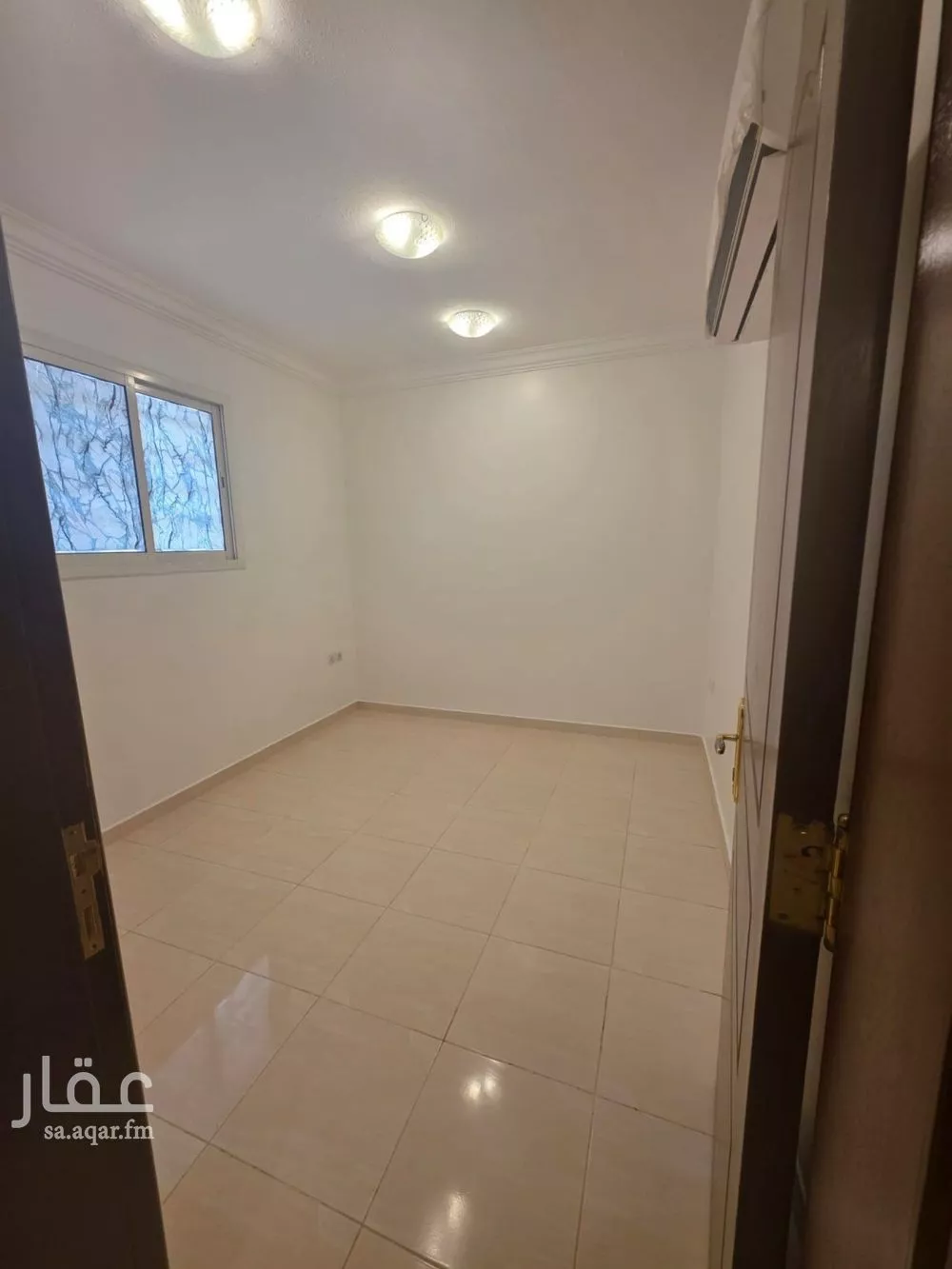 شقة 3 غرف في الوادي 10