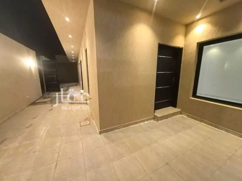 دور 4 غرف في العارض 14