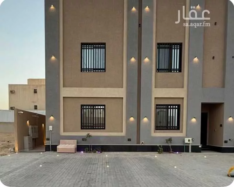 1 bedroom apartment in Dhahrat Laban 3