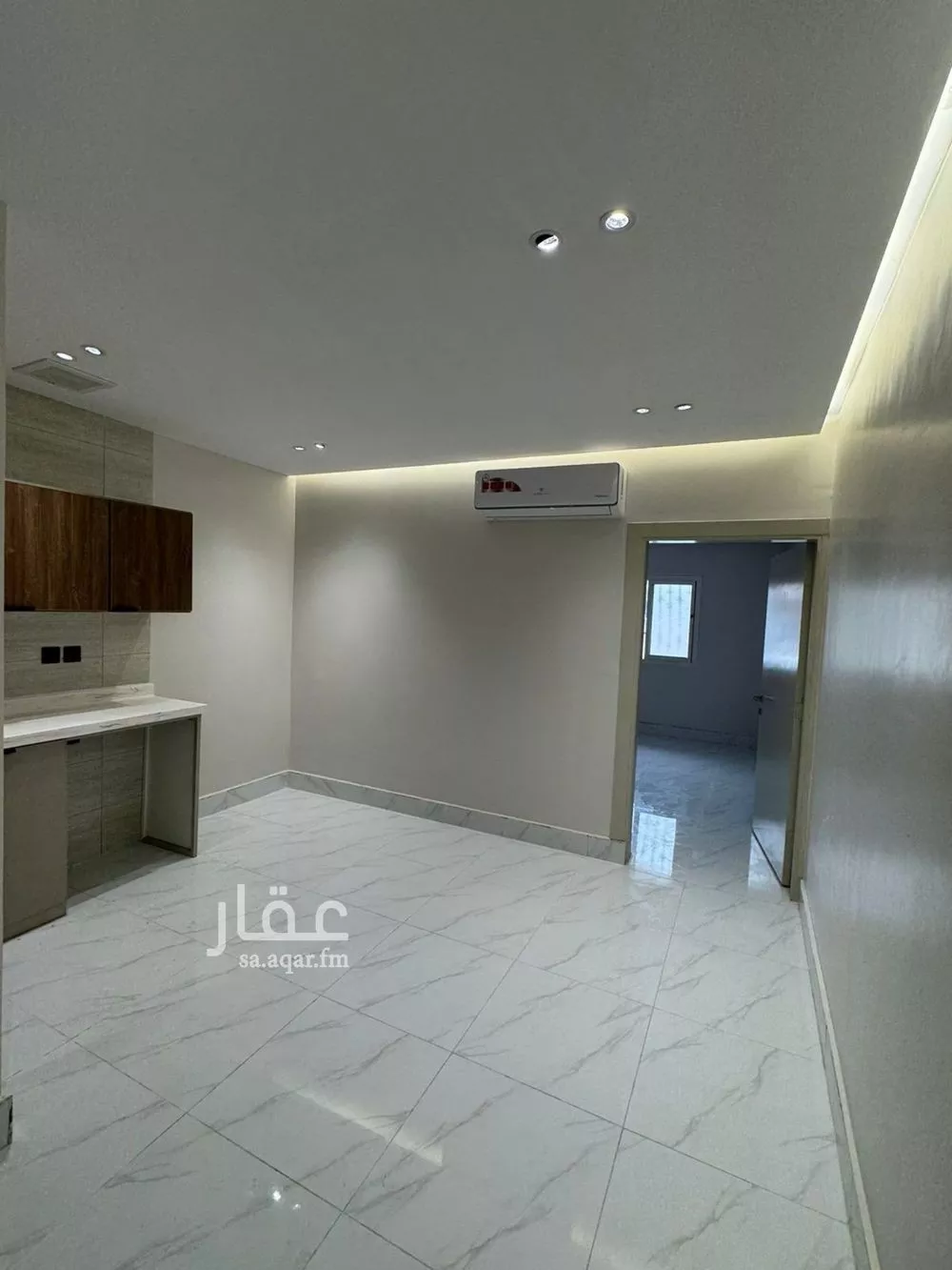 شقة 2 غرف في الروابي 6