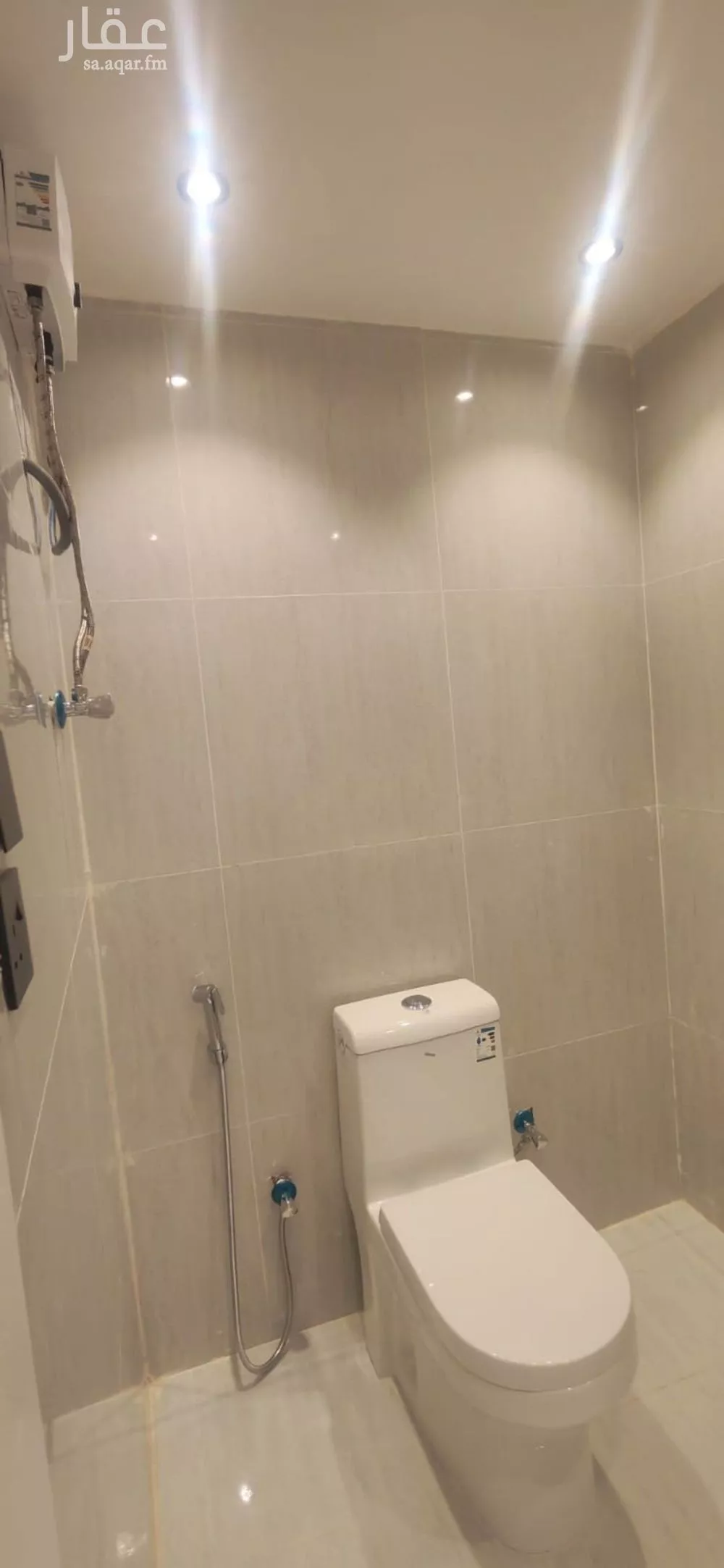 شقة 1 غرف في المربع 14