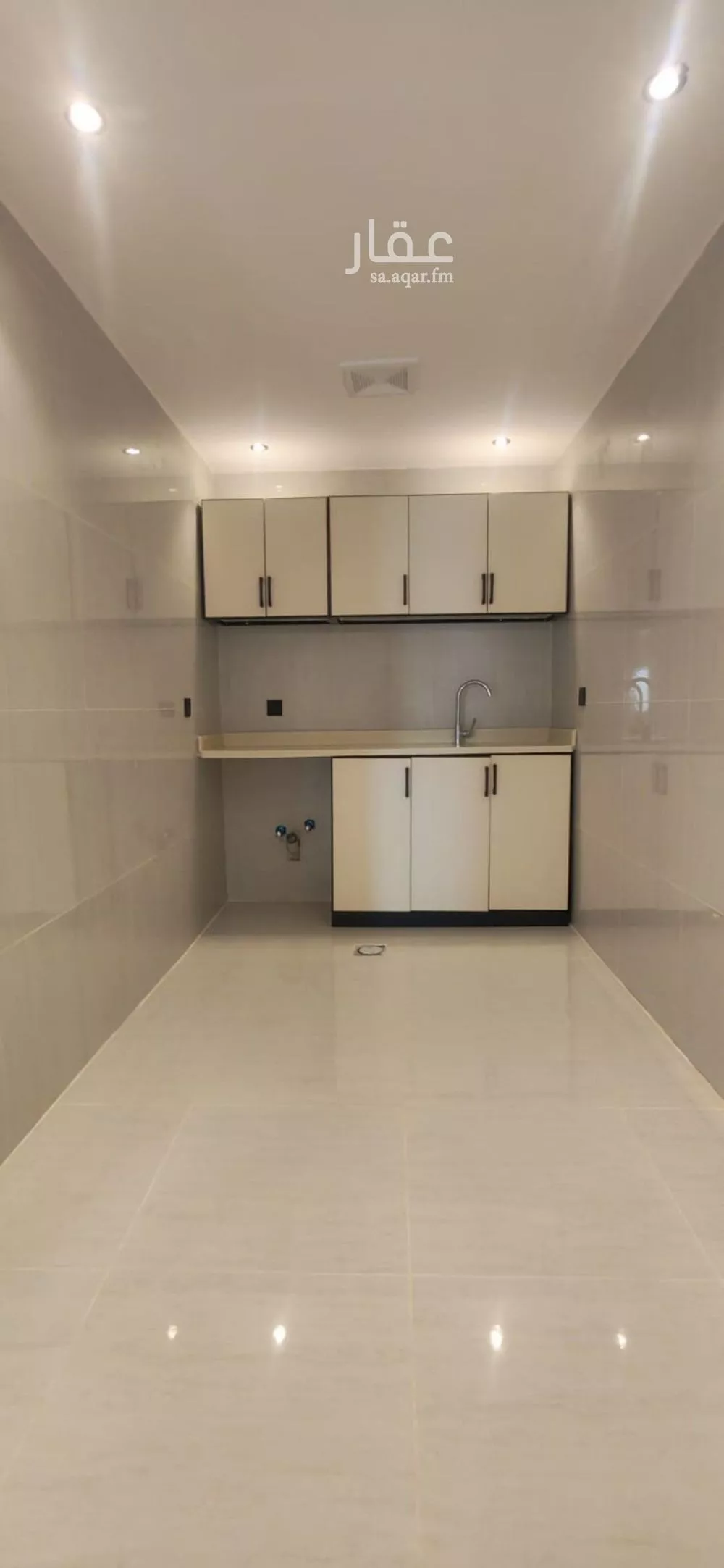 شقة 1 غرف في المربع 19