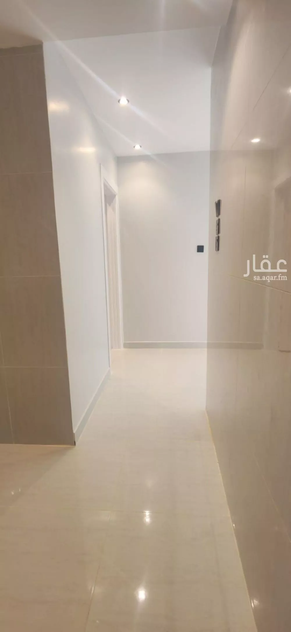 شقة 1 غرف في المربع 4