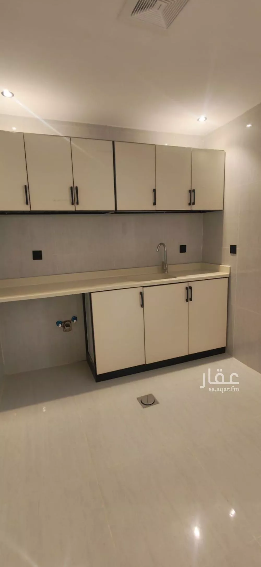 شقة 1 غرف في المربع 5