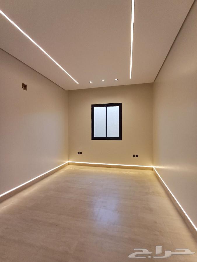 فيلا 6 غرف في النخبة 6