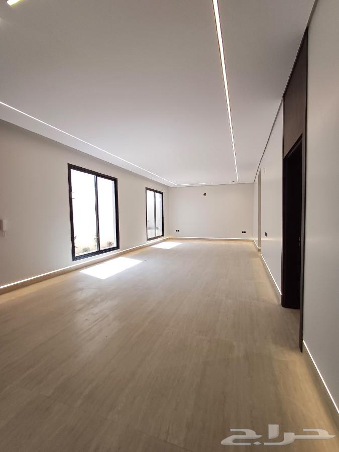 فيلا 6 غرف في النخبة 7