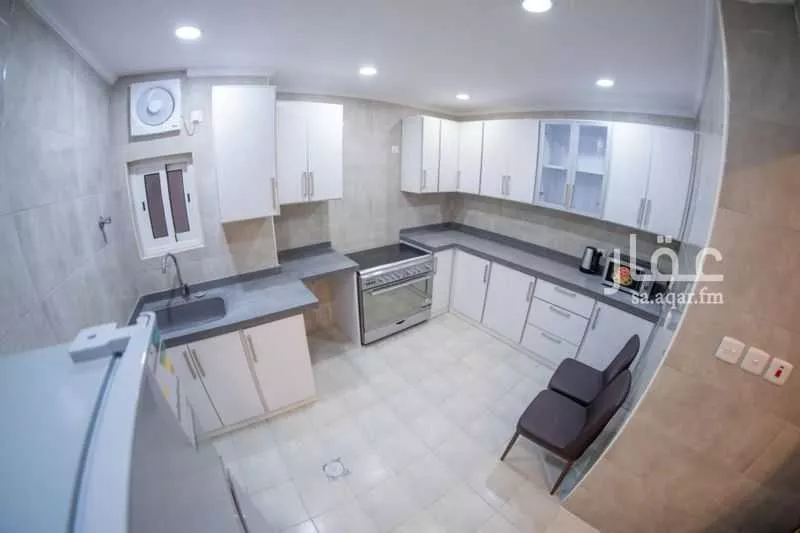 شقة 3 غرف في الرحاب 8