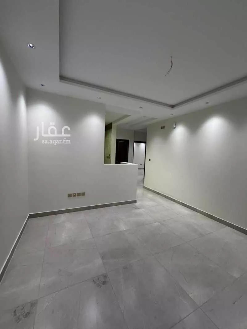 شقة 4 غرف في الصفا 5