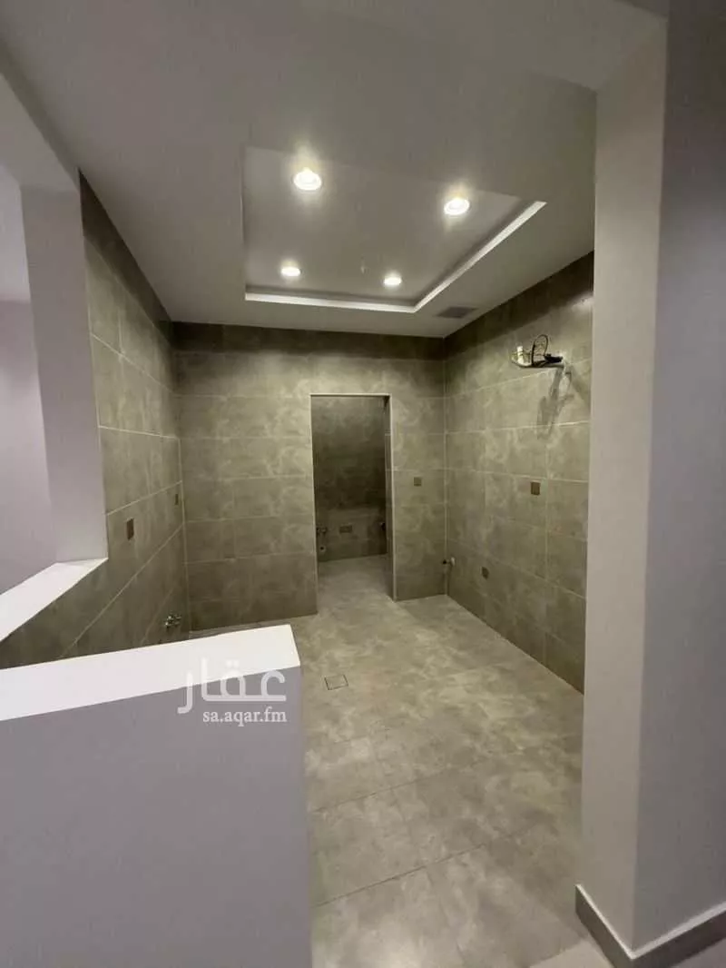 شقة 4 غرف في الصفا 6