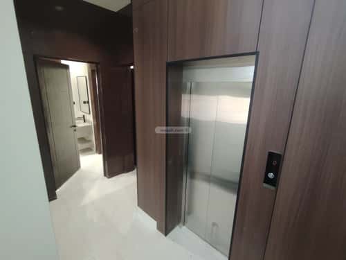 5 bedroom villa in Al Qadisiyah 2