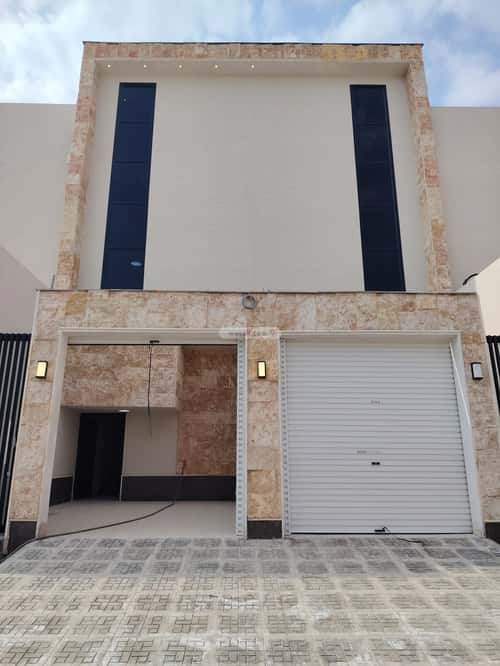 5 bedroom villa in Al Qadisiyah 12