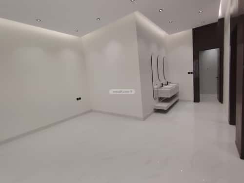 5 bedroom villa in Al Qadisiyah 7