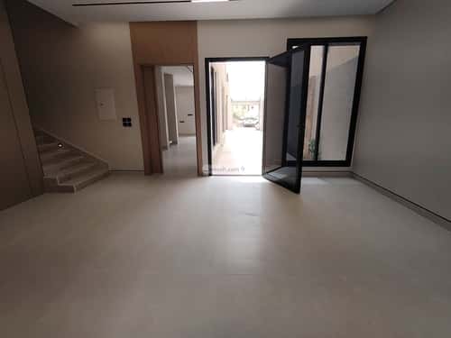 5 bedroom villa in Al Rimal 11