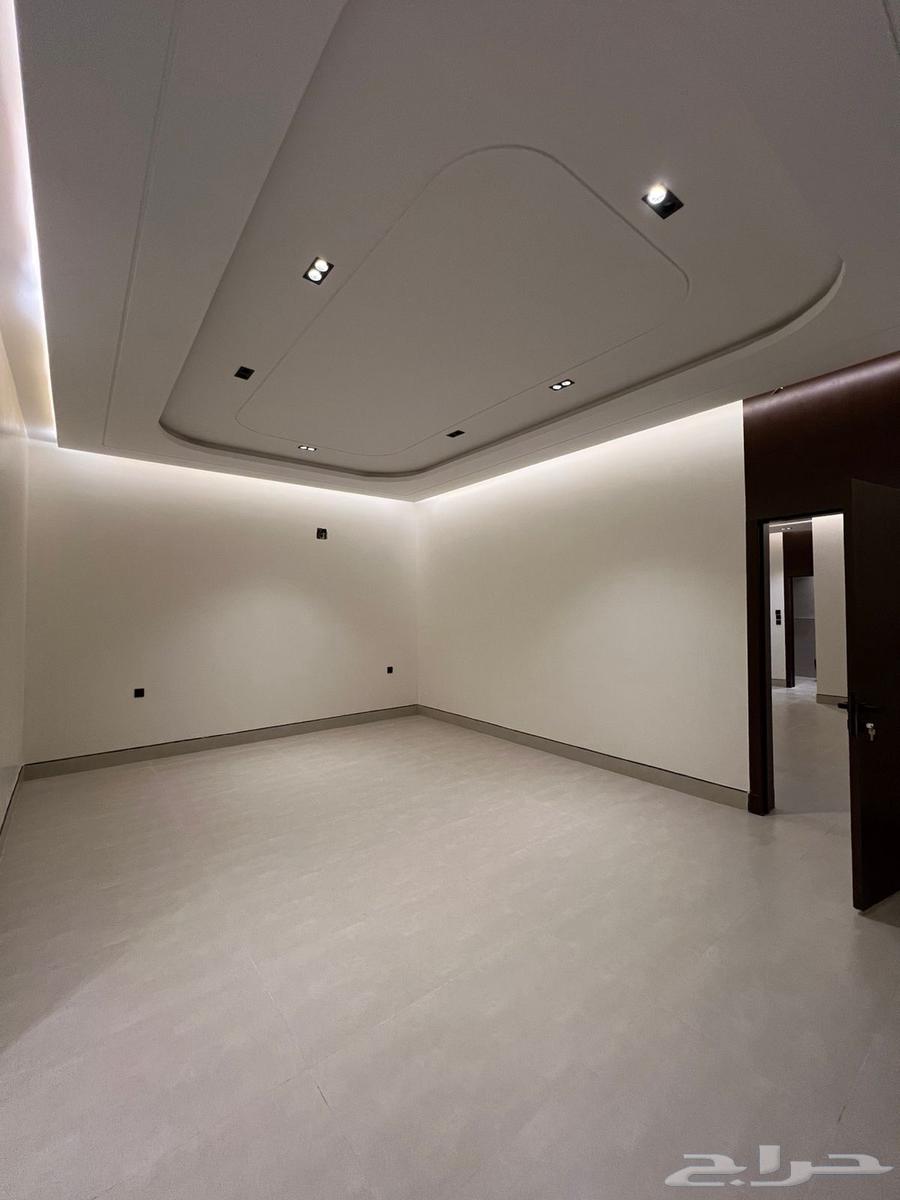 فيلا 4 غرف في الحزم 5