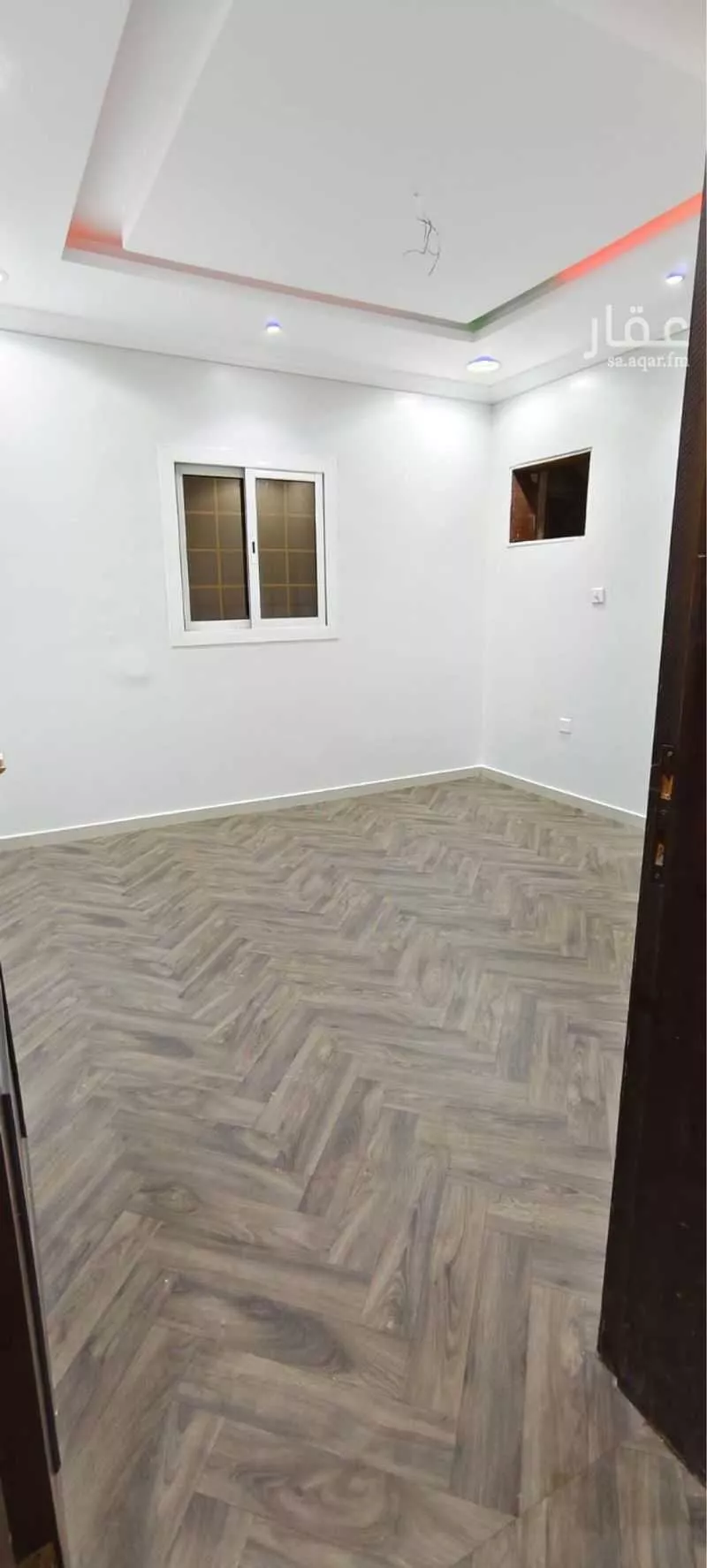 شقة 3 غرف في الواحة 5