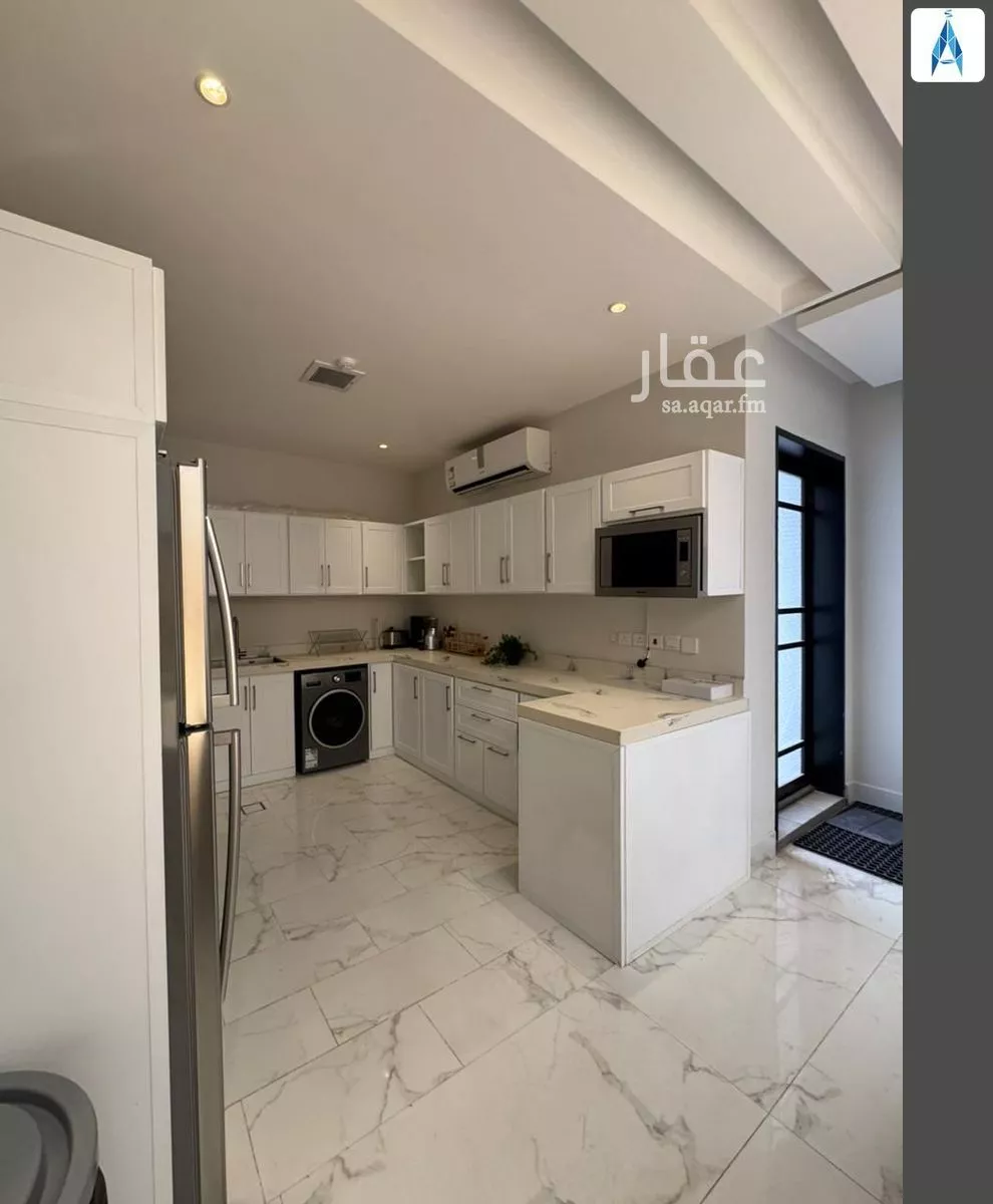 شقة 2 غرف في الغدير 7