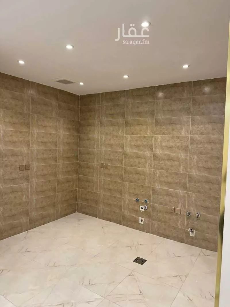 شقة 5 غرف في النعيم 6