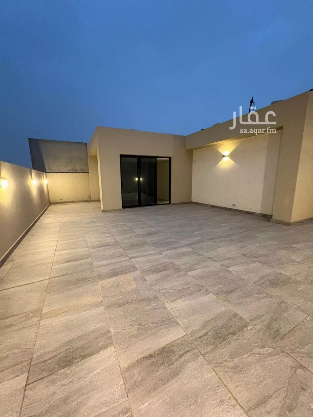 فيلا 3 غرف في النرجس 21