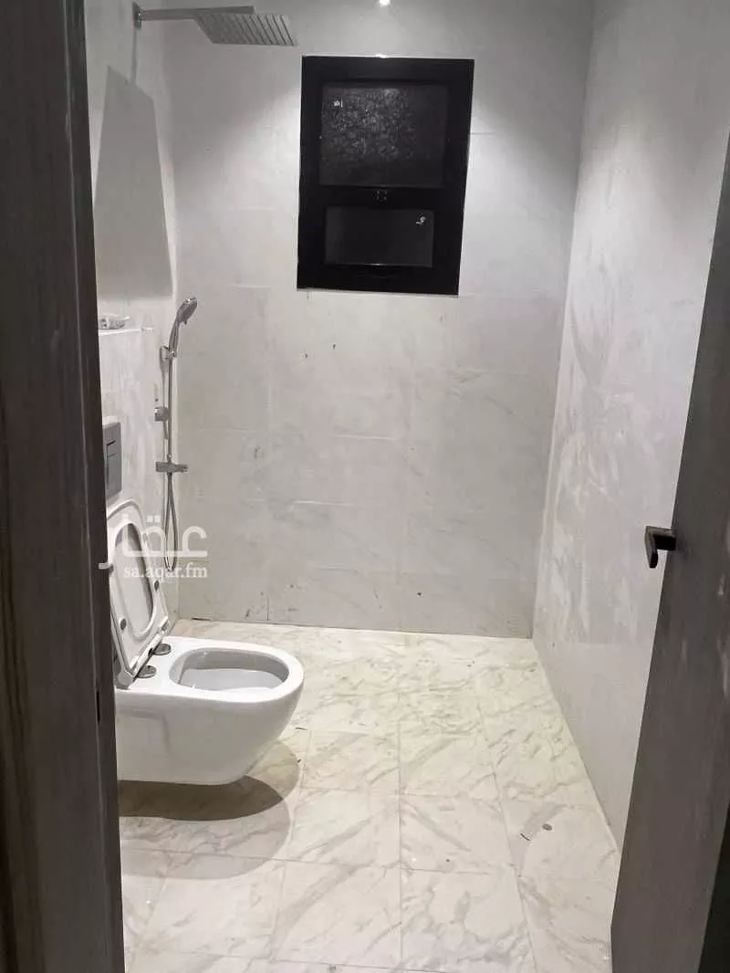 7 bedroom villa in Ad Dar Al Baida 7