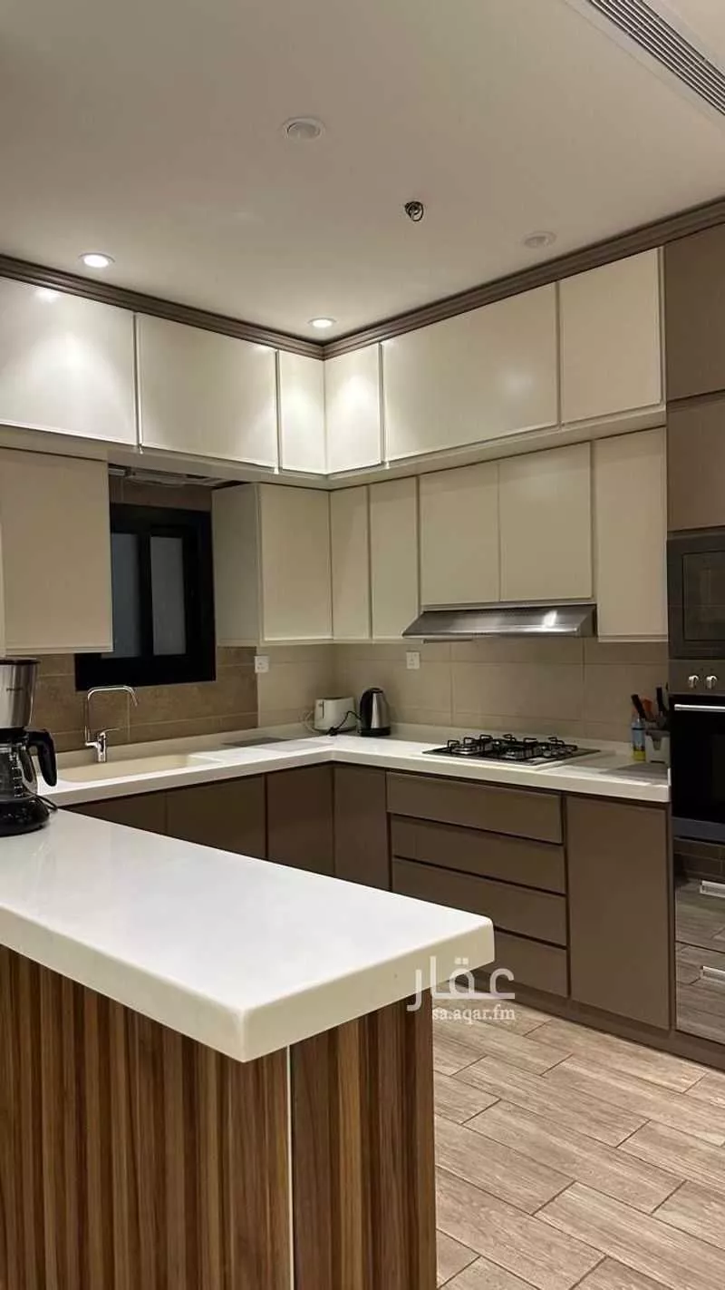 شقة 4 غرف في النهضة 4