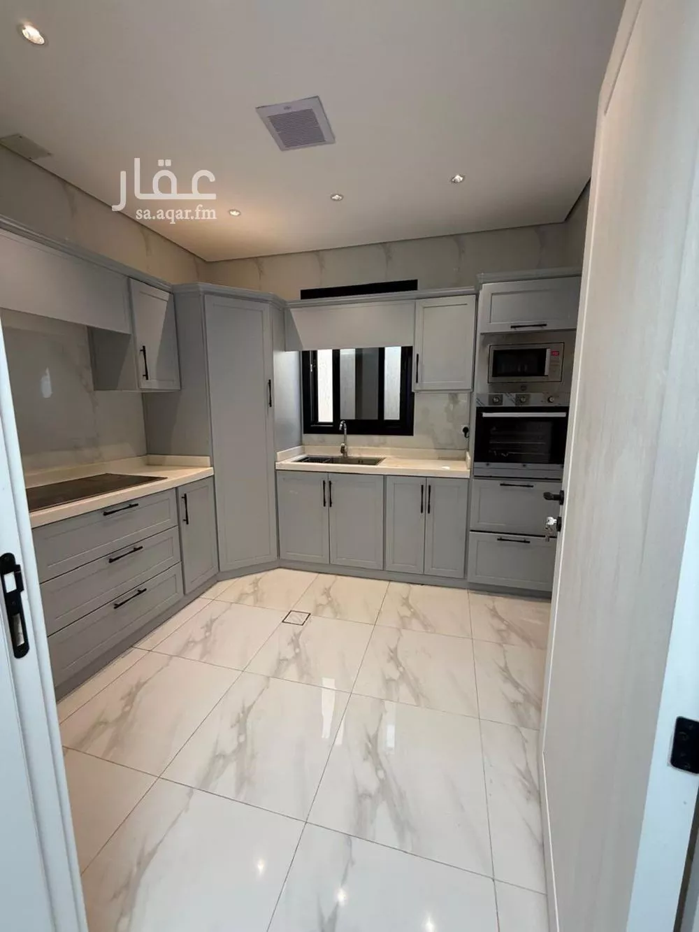 شقة 3 غرف في الرمال 21