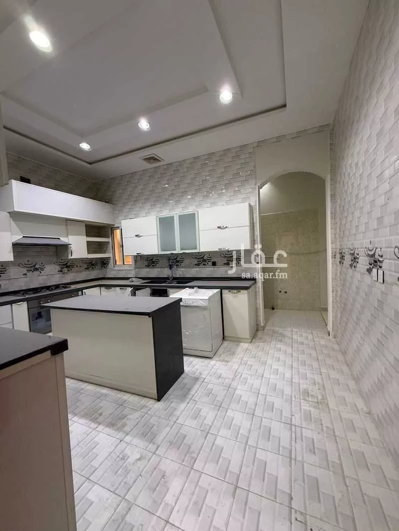 9 bedroom villa in Al Narjis 17